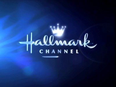 La bonne sorcière: Hallmark commande une série télévisée après des films à succès