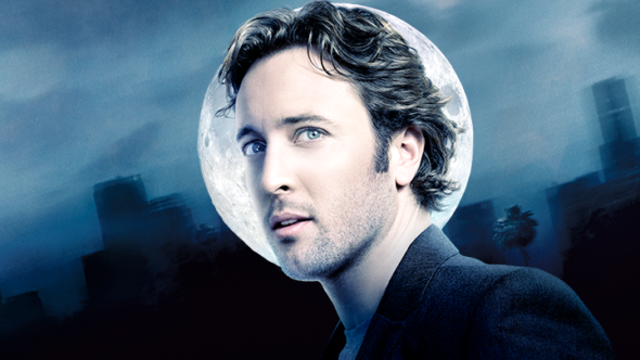 Moonlight: Preklicana serija z Alexom O’Loughlinom (Havaji Pet-0) Zdaj na CW Seed