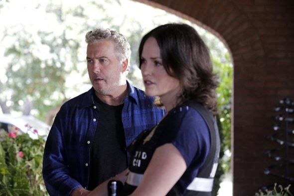 CSI: Vegas: Paula Newsome, Matt Lauria & Mel Rodriguez Cast i CBS Sequel Series Project