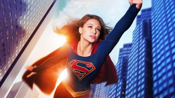 Supergirl: განახლდა მეორე სეზონისთვის CW– ზე
