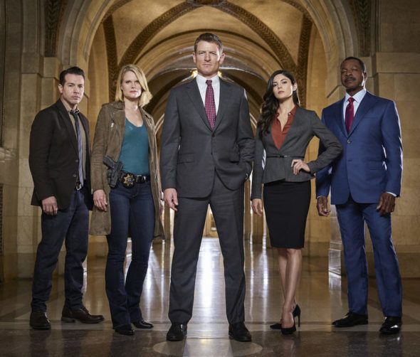 „Chicago Justice“: atšauktas ar atnaujintas NBC antram sezonui?